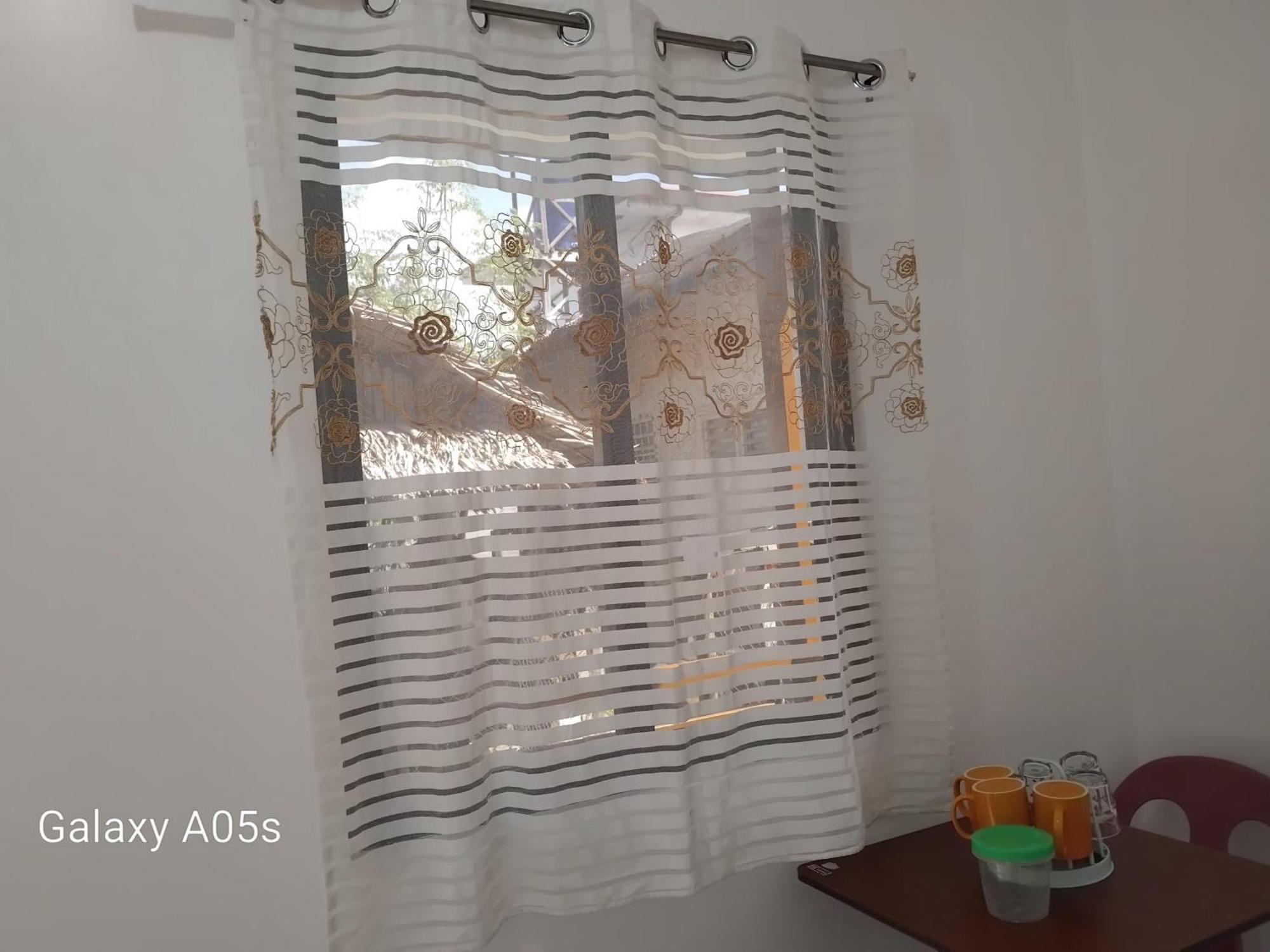Francis Home Stay Port Barton Bonifacio Street San Vicente  Eksteriør billede